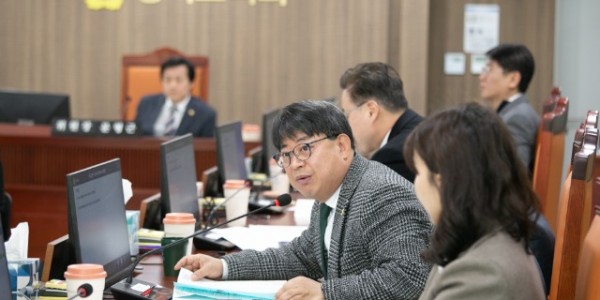 250220 김재훈 의원, 미래세대재단 대표이사 인사청문회에서 철저한 검증 진행.jpg