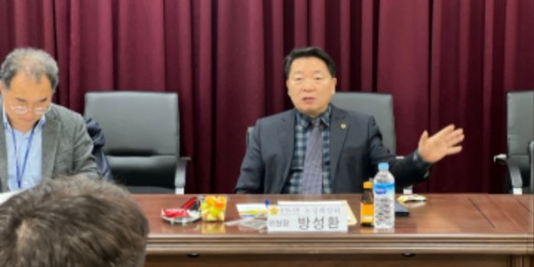 250227 방성환 의원, 농협안성농식품물류센터 현장 점검...경기도 어린이 건강과일 공급사업 내실화1.jpg