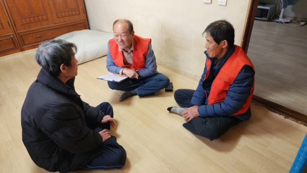 4. 고독사 예방 위한 취약계층 전수조사.JPG