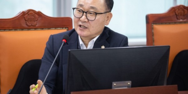 250326 김영민 의원, 지반침하 및 싱크홀 발생 예방을 위한 점검체계 근거 마련 (1).JPG.jpg