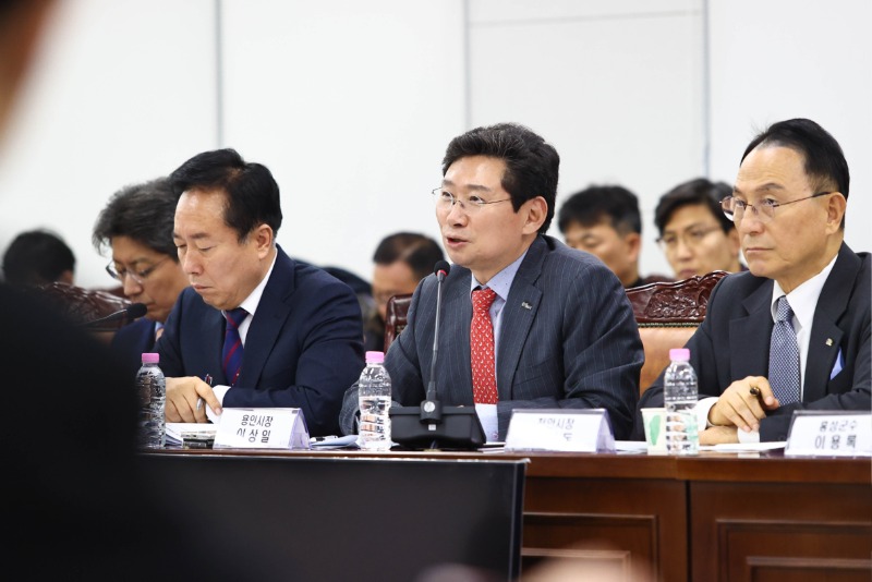 1-1. 2024년 12월 12일 이상일 용인특례시장이 국토교통부 세종청사 대회의실서 열린 제7차 국가산단 범정부 추.jpg