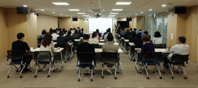 250429 경기도의회, 의회사무처 직원 대상 결산심사기법 교육실시 (1).JPG.jpg