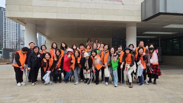 250403 6-2. 서농동 새봄맞이 대청소.jpg