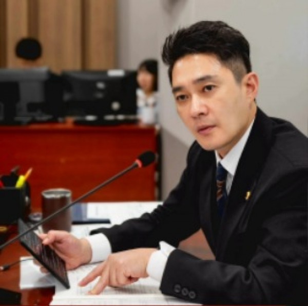 250416 전석훈 의원, 약속 지켰다, 경기도 스타트업 도약의 발판 마련 (1).jpg