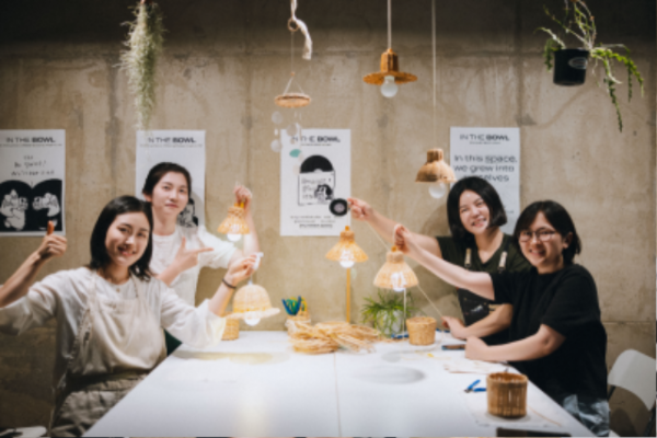 2024민간문화공간지원사업 문화머뭄공간_허브영감농장.png