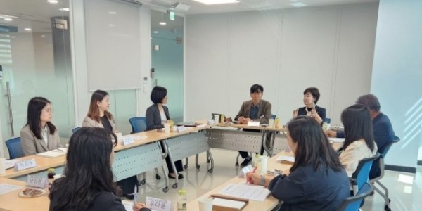 250422 황진희 의원, 부천교육지원청과 함께 2025 늘봄학교 안전대책 마련 정담회 개최.jpg