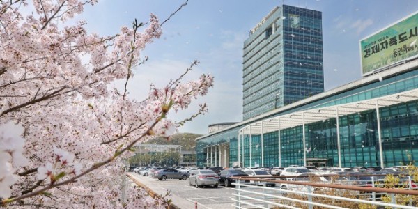 1. 용인특례시청 전경.JPG