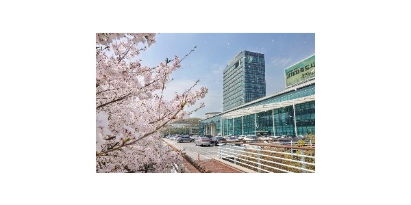 5. 용인특례시청 전경.JPG