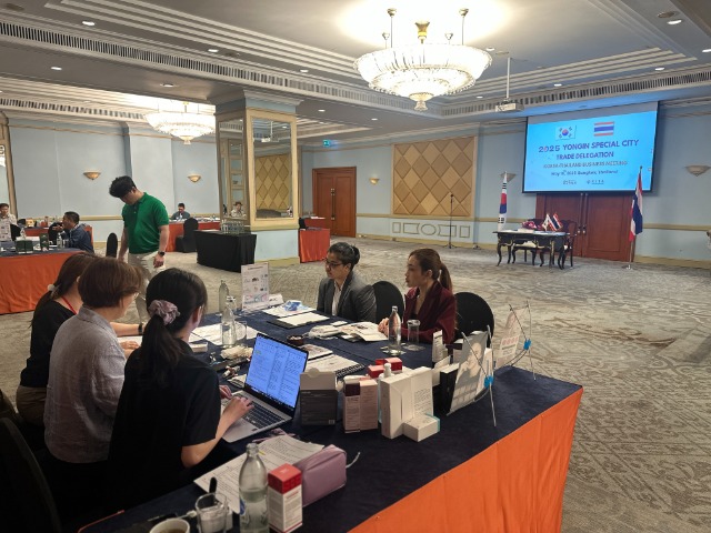 1. 16일 태국 방콕에서 진행 중인 수출상담회.jpg