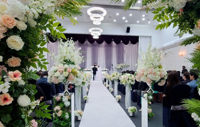 2-1. 용인특례시 시민예식장서 올해 첫 결혼식이 진행됐다.jpg