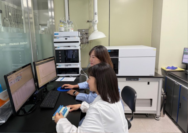 4. 용인특례시 8년 연속 잔류농약 분석능력 세계적 수준 입증.jpg