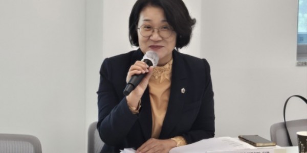 250501 신미숙 의원, 조례 시행 꼼꼼하게 점검…조례시행추진관리단 현장정책회의 참석 (1).jpg