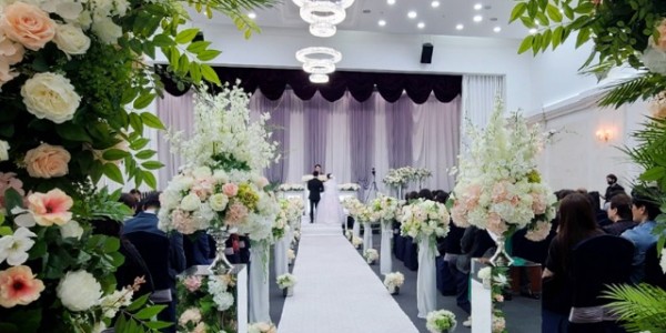 2-1. 용인특례시 시민예식장서 올해 첫 결혼식이 진행됐다.jpg