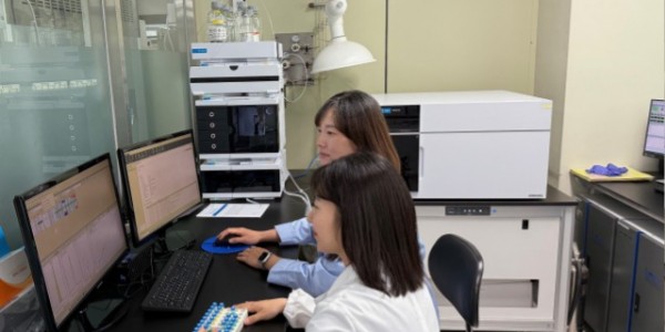 4. 용인특례시 8년 연속 잔류농약 분석능력 세계적 수준 입증.jpg