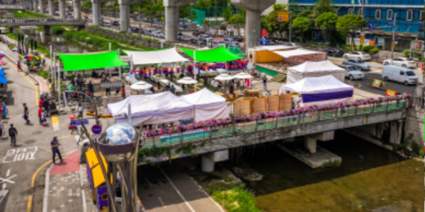 8. 16일 열린 중앙동 팝업프로그램 현장 모습.png