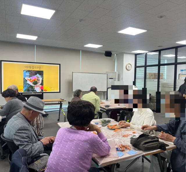 8. 수지구보건소 마음이음 프로그램 진행 모습.jpg