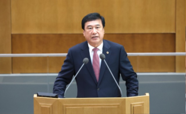 250612 이택수 의원, 학생 선택권 제한하는 교복지원제도 개선 촉구 (1).jpg