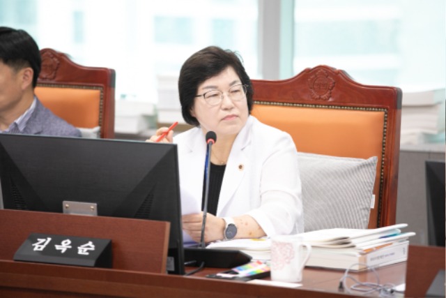 250625 김옥순 의원, 총액교부사업 예산 편성·운영 방식 개선 촉구.JPG.jpg