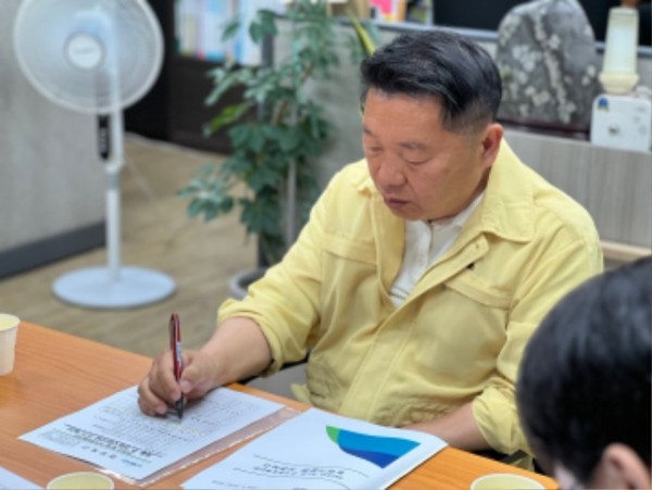 250604 방성환 의원, 농정해양위원회 소관 실·국 대상 결산 및 추경 사전보고 진행 (1).jpg