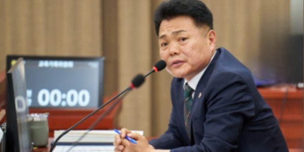 250613 이인규 의원, 경기도교육청 정책 제안 채택률 10%, 주민 목소리 제대로 반영되었나.jpg