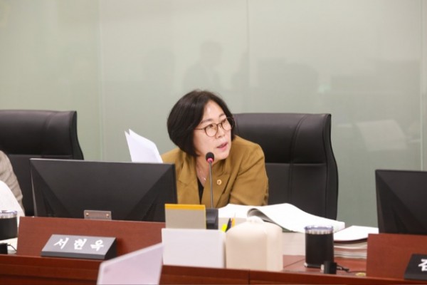 250618 서현옥 의원, AI클러스터 선정 아쉬워..성과보다 성장가치를 고려한 같이성장 강조.JPG.jpg