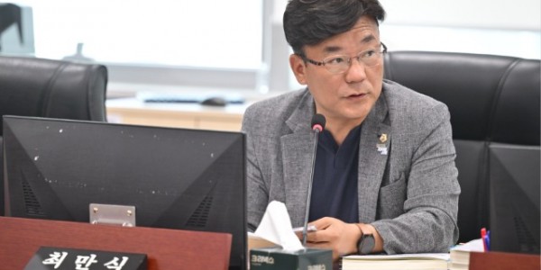 250619 최만식 의원, “19억 들인 道교육청 홈페이지 개편… 이용자 불편만 가중” (1).jpg