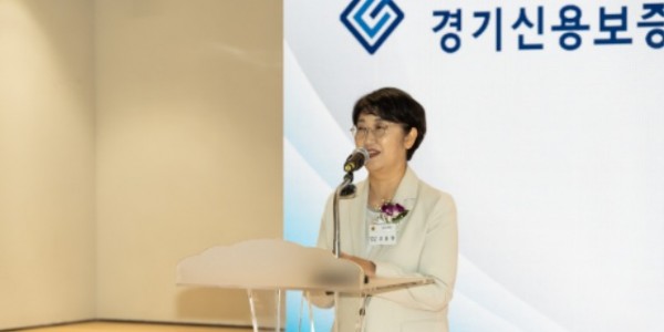 250623 고은정 의원, 경기신용보증재단 고양지점 확장 이전식 참석 (1).jpg