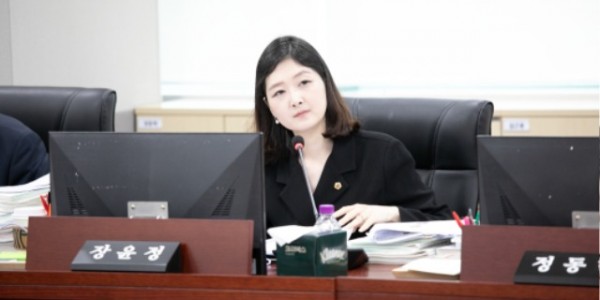 250627 장윤정 의원, “다회용기 지원사업, 일정·예산·집행 방식 점검 필요”(1).jpg