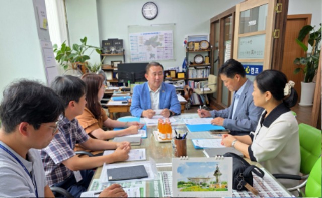 250707 김철진 의원, 반달섬 학교민원관련 안산교육청과 간담회 개최.jpg