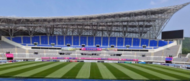 1. 미르스타디움 주경기장 전경.jpg