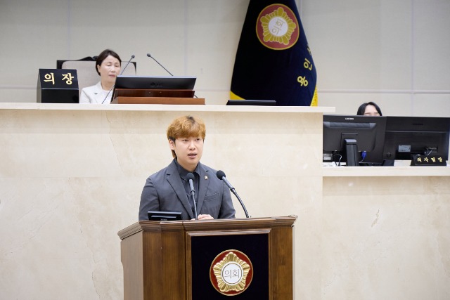 20250718 제294회 임시회 제2차 본회의 5분 자유발언-3.이상욱 의원(1).jpg