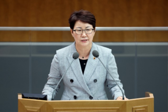 250723 성복임 의원, 군포 미래·안전 위협하는 시흥~수원 고속화도로 즉각 중단해야 (1).JPG.jpg