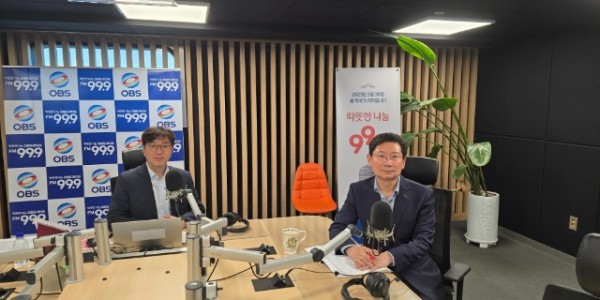 7. 이상일 용인특례시장은 14일 최진만의 굿모닝 OBS에 출연해 동용인IC 개통 계획 등 여러 현안을 설명했다.jpg