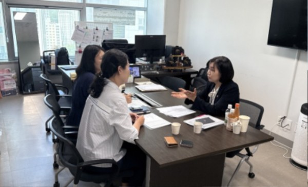 250717 황세주 의원, 생활지원사·응급관리요원 지원 확대 통해 노인복지 개선해야.jpg