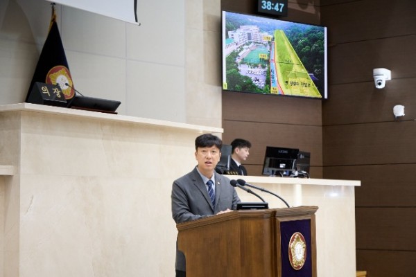 20250721 제294회 임시회 제2차 본회의 시정질문-김병민 의원(1).jpg