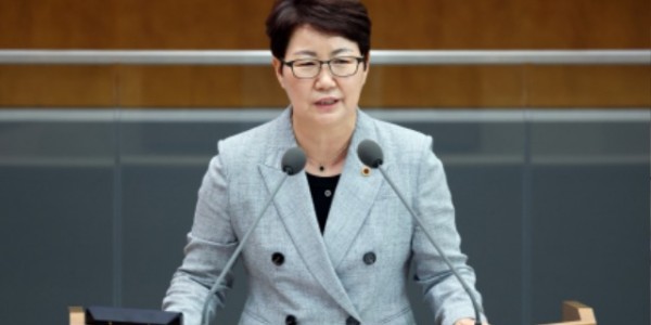 250723 성복임 의원, 군포 미래·안전 위협하는 시흥~수원 고속화도로 즉각 중단해야 (1).JPG.jpg