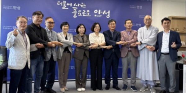 250728 황세주 의원, “복지정보안내도우미 사업으로 안성 복지 업그레이드 될 것”.jpg