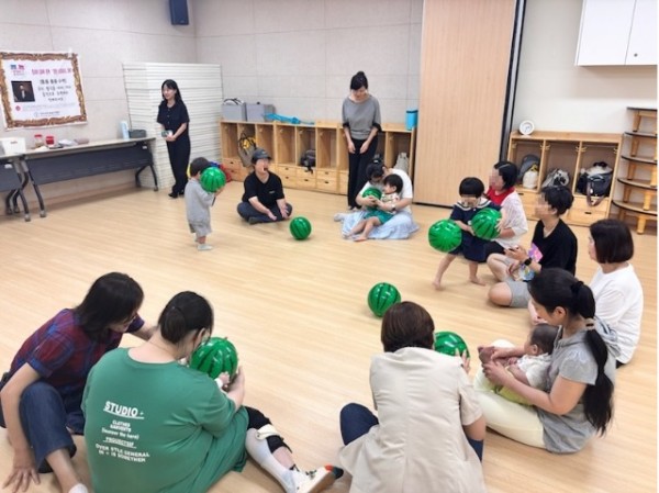 5. 용인특례시가 드림스타트 영유아 발달지원을 위해 마련한 프로그램 모습.jpg