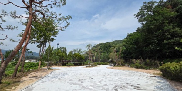 3-1. 묘봉리 쌈지공원.jpg