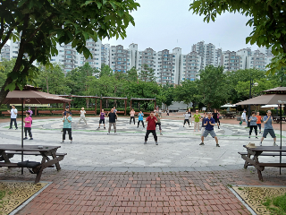 7-1. 용인특례시 기흥구가 마련한 기공체조 프로그램.png