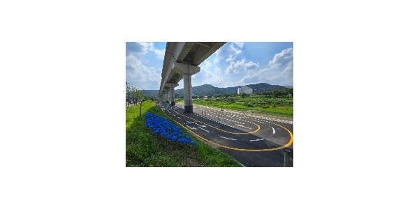 2. 경안천변 자전거 연습장.jpg