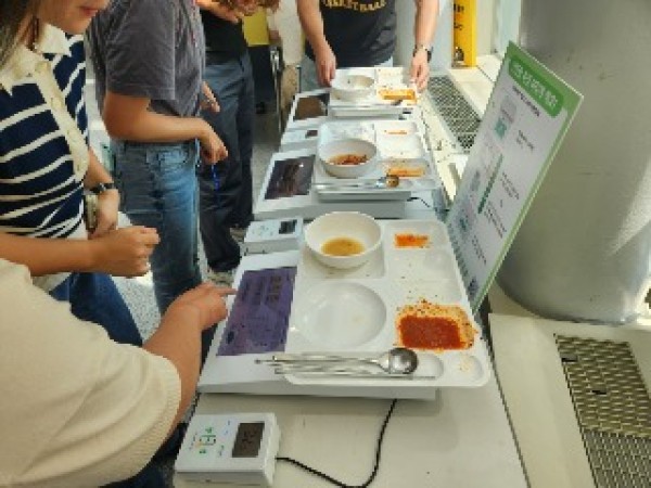 5. 용인특례시 기후위기 극복을 위한 잔반제로 시범사업을 운영 중이다..jpg