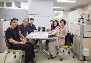 250903 유영일 의원, 삼성초등학교 환경개선 민원 청취.jpg