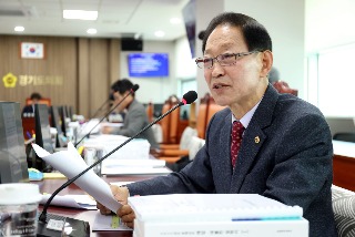 250910 윤재영 의원, 예술인 기회소득 2차 추경 예산 편성의 허점 일침.jpg