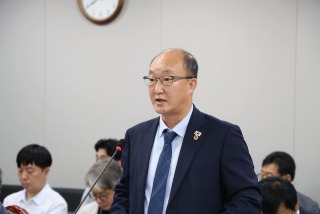 250912 김동영 의원, ‘물류창고 표준 허가 기준’ 마련을 위한 조례 개정안 상임위 문턱 넘었다.JPG.jpg