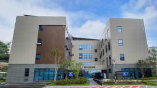 (사진1) 영덕 창업지원센터 전경(소공인스타트업 허브).png