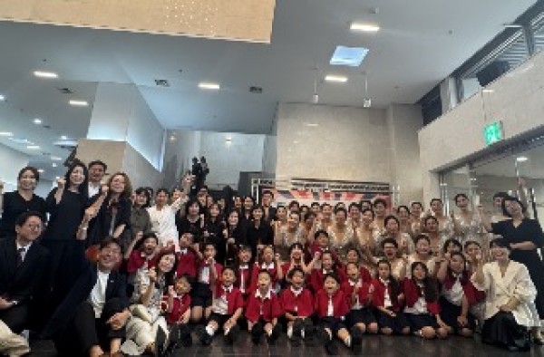 2. 용인특례시 기흥구 동백2동 주민자치위원회는 3일 2025년 경기도 주민자치 문화 경연대회 장끼한마당에서 최우수상을 수상했다.jpg