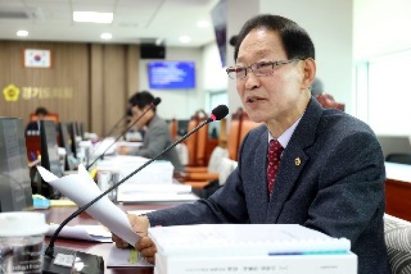 250910 윤재영 의원, 예술인 기회소득 2차 추경 예산 편성의 허점 일침.jpg