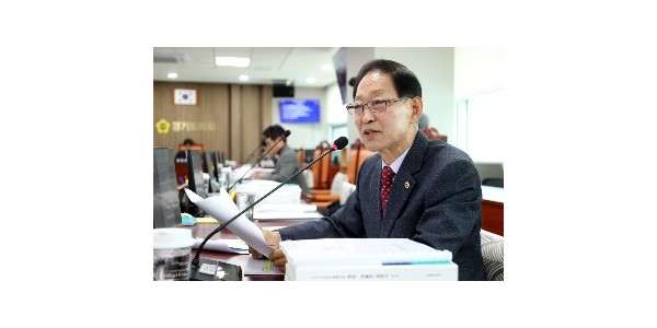 250910 윤재영 의원, 예술인 기회소득 2차 추경 예산 편성의 허점 일침.jpg