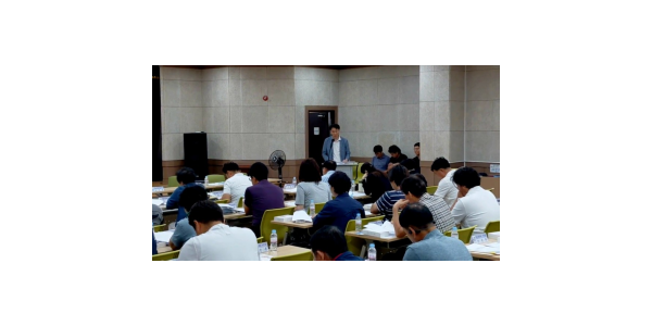 3. 12일 용인특례시 처인구 모현읍 행정복지센터에서 열린 주민설명회 모습.png